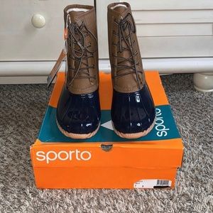 NWT Sporto Dakota Pebble Duck Boots